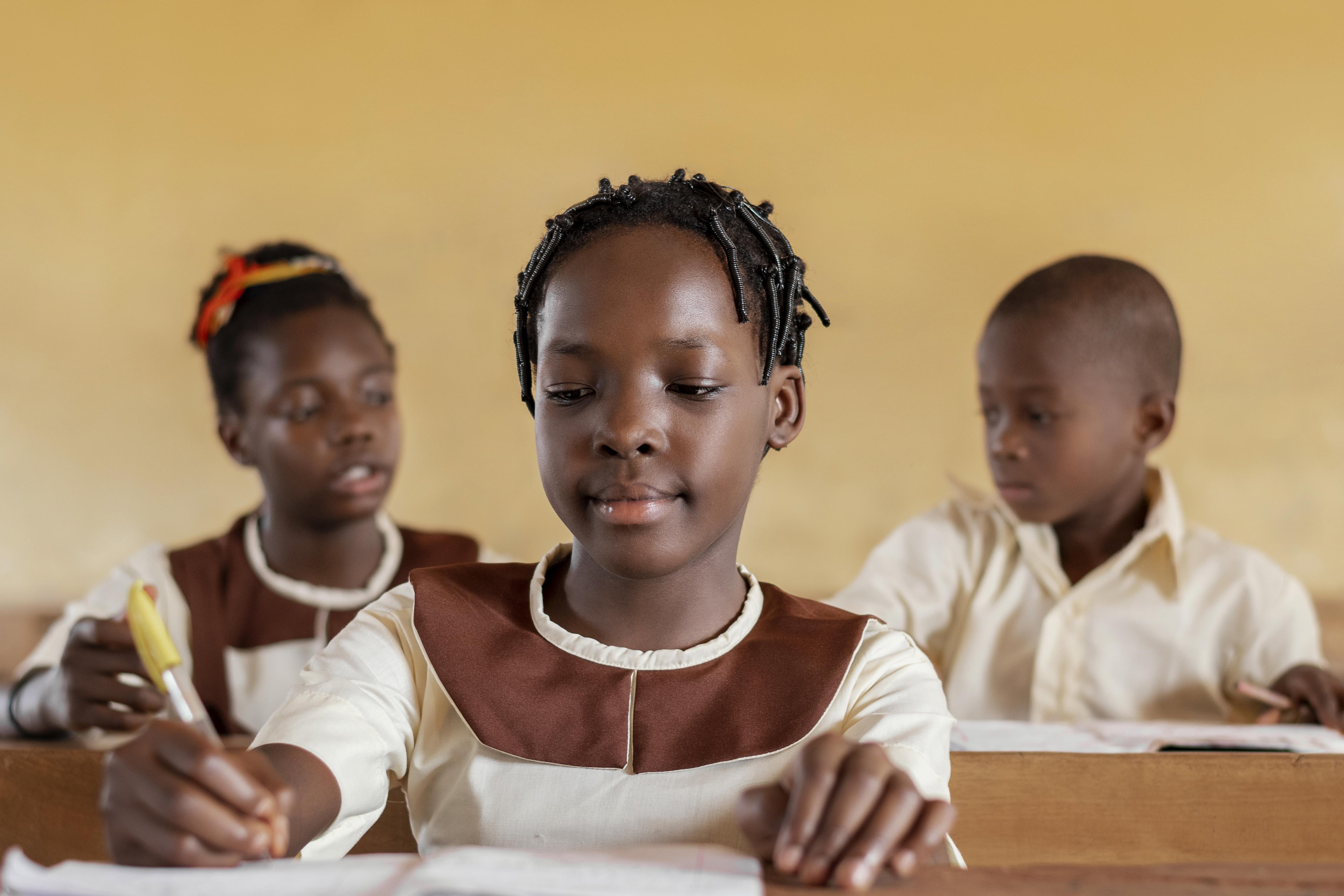 COMMUNITY PRY. SCH. OMIOBI-IMORU Hero Image